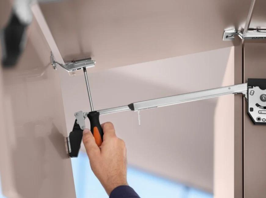 Aventos HF Top Bi-Fold Lift System, Lever (Set), CH=480-610 mm (18-7/8" - 24"), Non-Handed, Nickel-Plated - Image 2