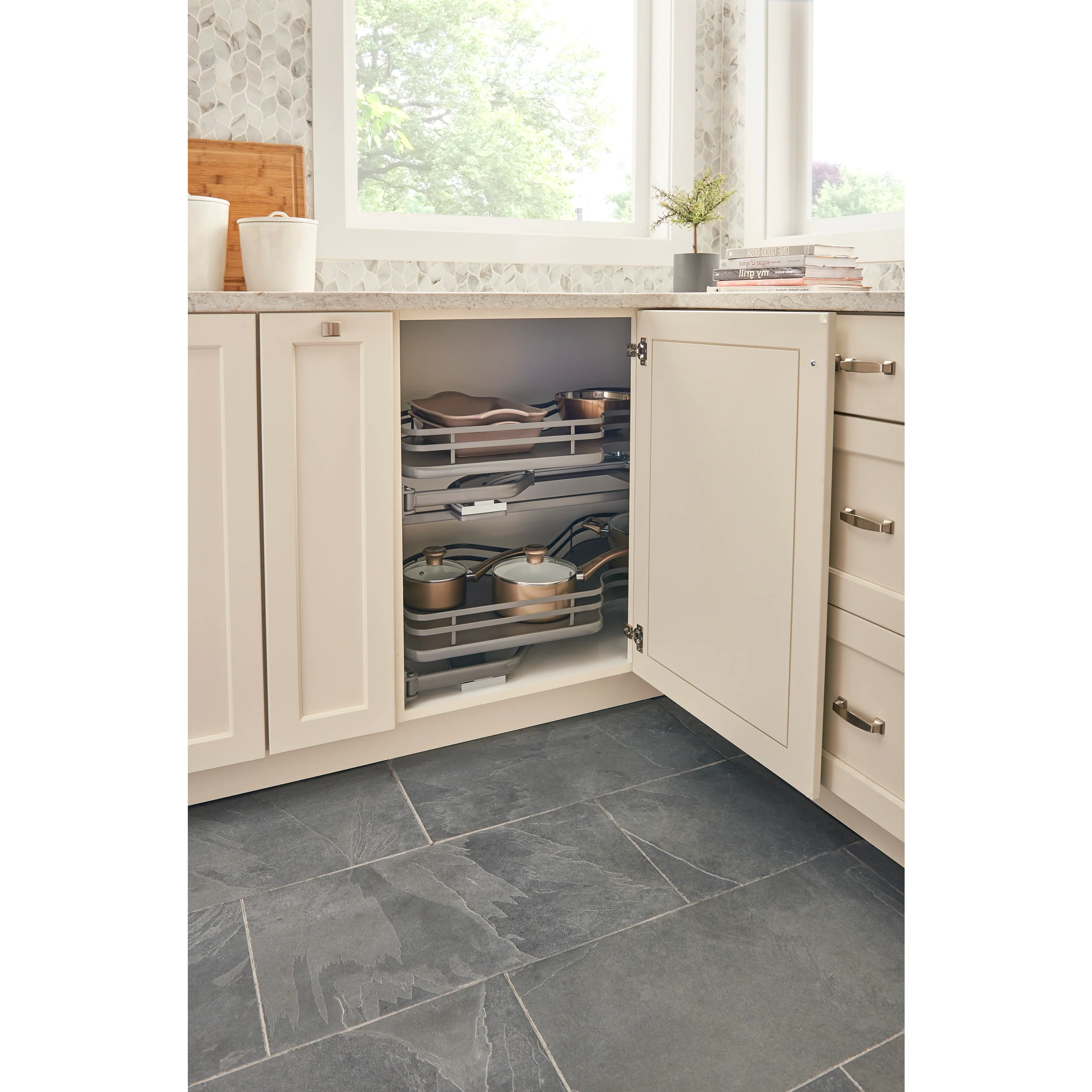 15 in Two-Tier Organizer for a Blind Right Gray 33 in (838 mm) W x 21.85 in (555 mm) D x 24.5 in (622 mm) H - Image 4